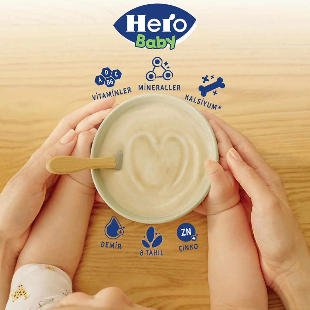 Hero Baby Sütlü 8 Tahıllı Meyveli Kaşık Mama 400gr