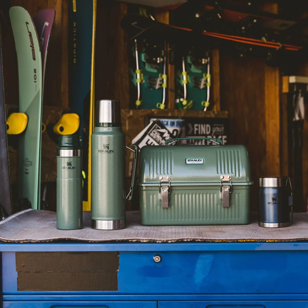 Stanley Classic Lunch Box - Klasik Yemek Kutusu 9.4 L